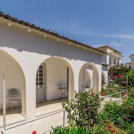 Lena Kassiopi Apartments Exterior foto